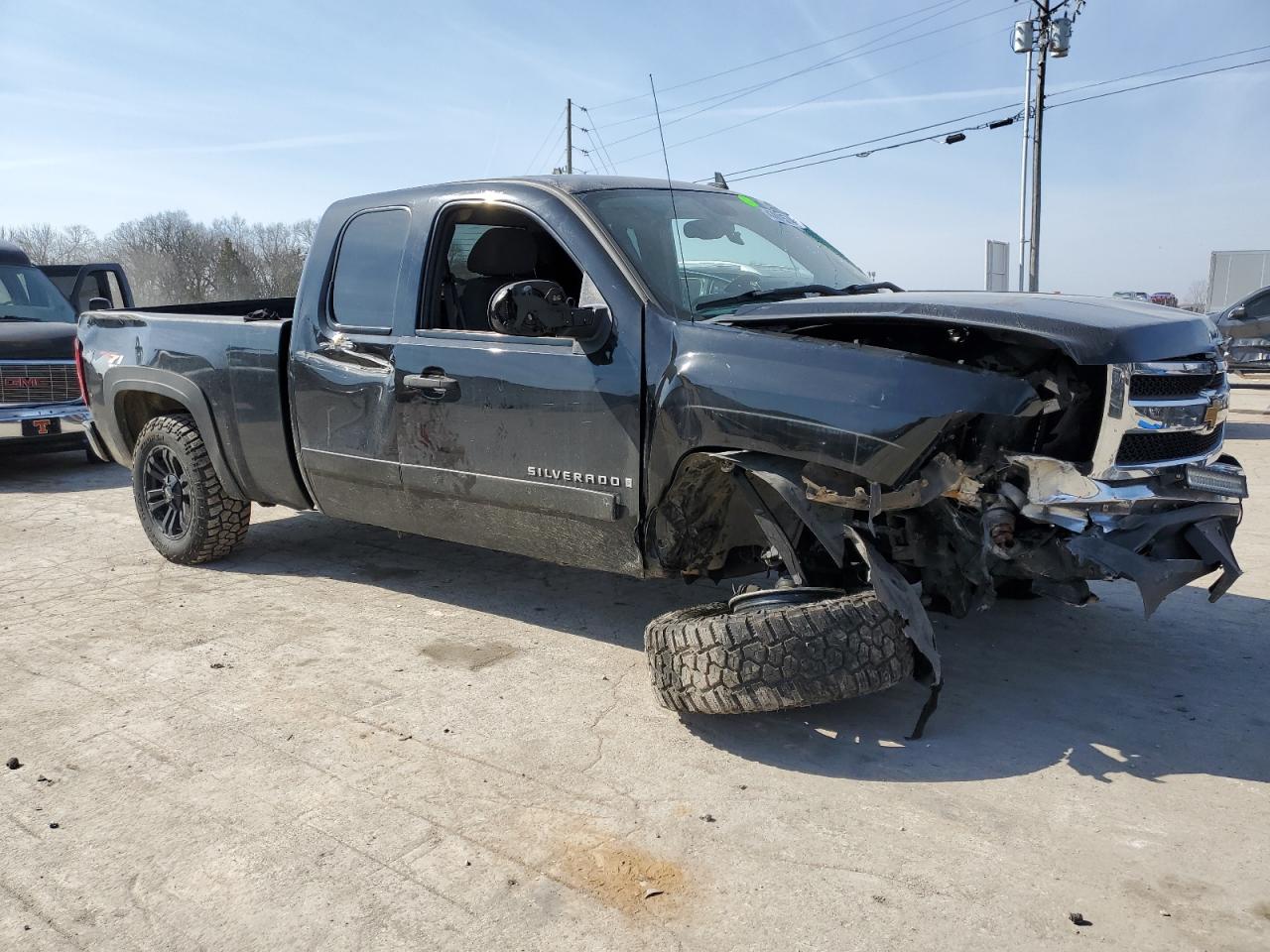 Photo 3 VIN: 2GCEK19J071607466 - CHEVROLET SILVERADO 