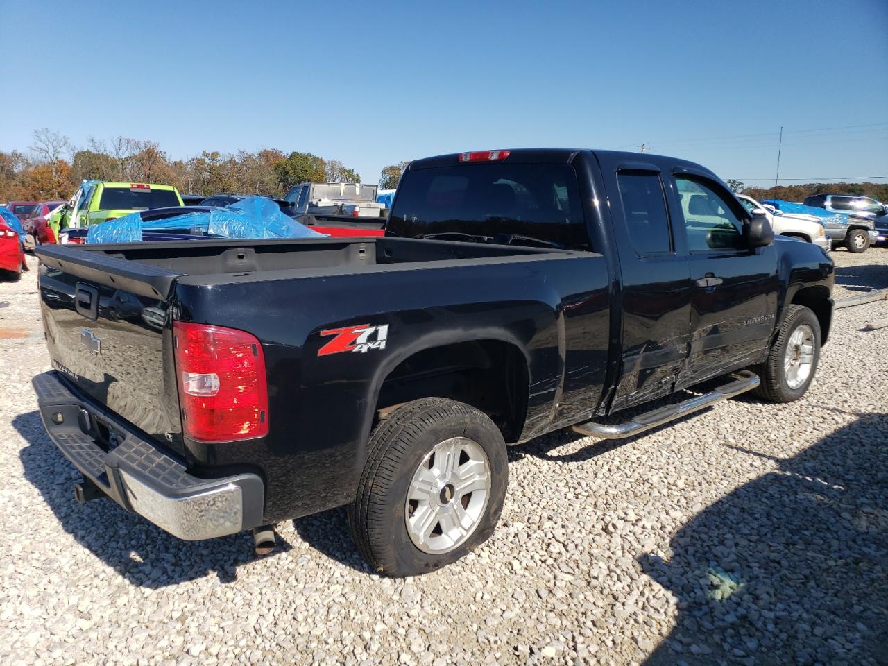 Photo 2 VIN: 2GCEK19J071720981 - CHEVROLET SILVERADO 