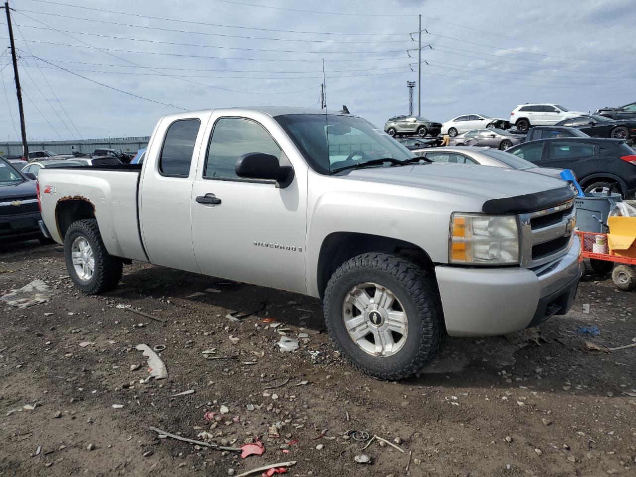 Photo 3 VIN: 2GCEK19J171607427 - CHEVROLET SILVERADO 