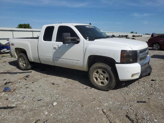 Photo 3 VIN: 2GCEK19J281242452 - CHEVROLET SILVERADO 