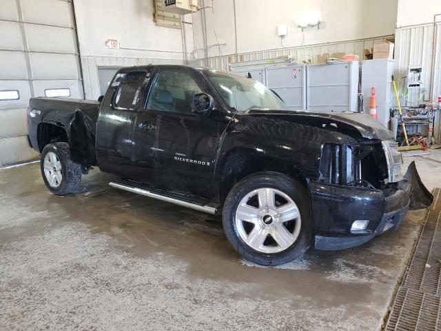 Photo 3 VIN: 2GCEK19J581233390 - CHEVROLET SILVERADO 