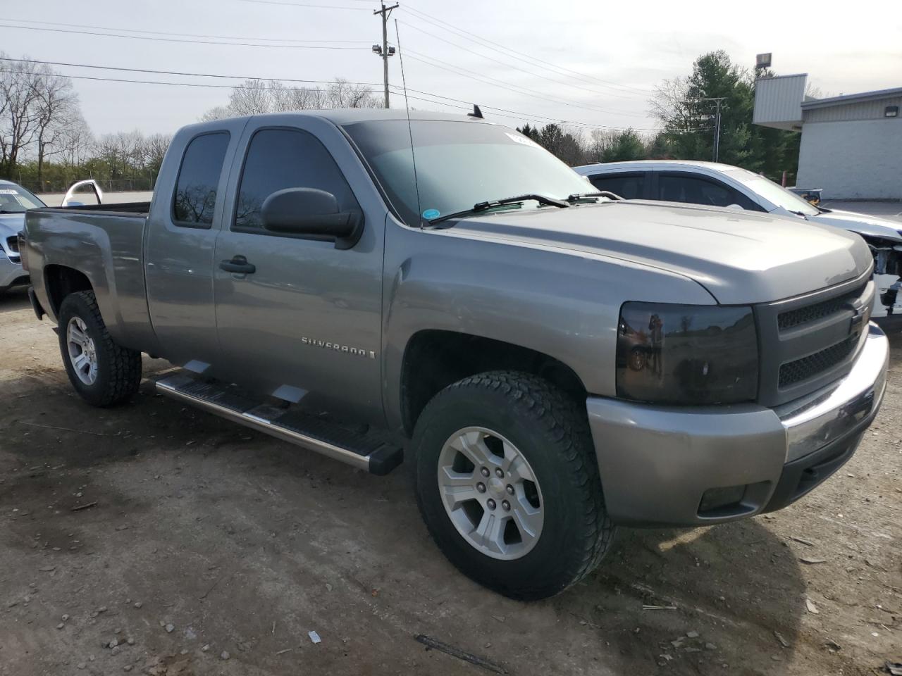 Photo 3 VIN: 2GCEK19J771602264 - CHEVROLET SILVERADO 