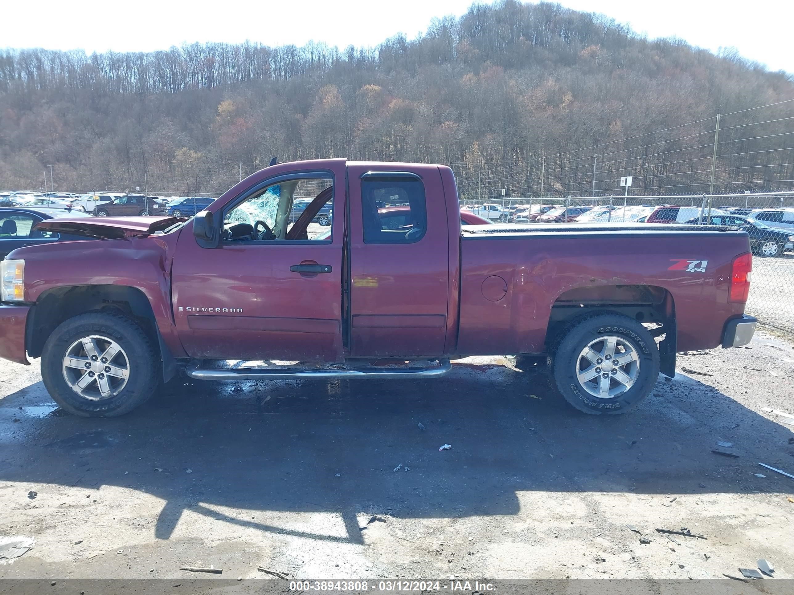 Photo 13 VIN: 2GCEK19J781113283 - CHEVROLET SILVERADO 