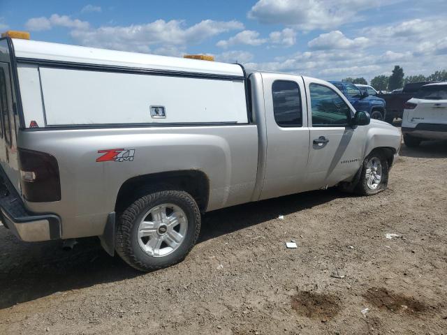 Photo 2 VIN: 2GCEK19J881257635 - CHEVROLET SILVERADO 