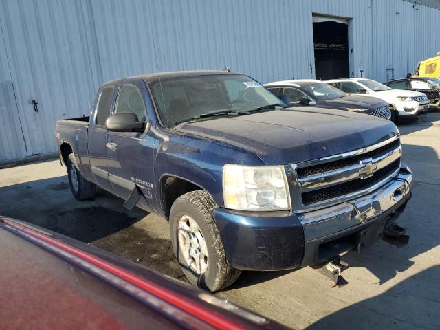 Photo 3 VIN: 2GCEK19J981115567 - CHEVROLET SILVERADO 