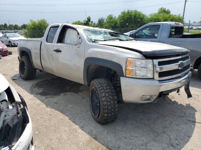 Photo 3 VIN: 2GCEK19J981218908 - CHEVROLET SILVERADO 