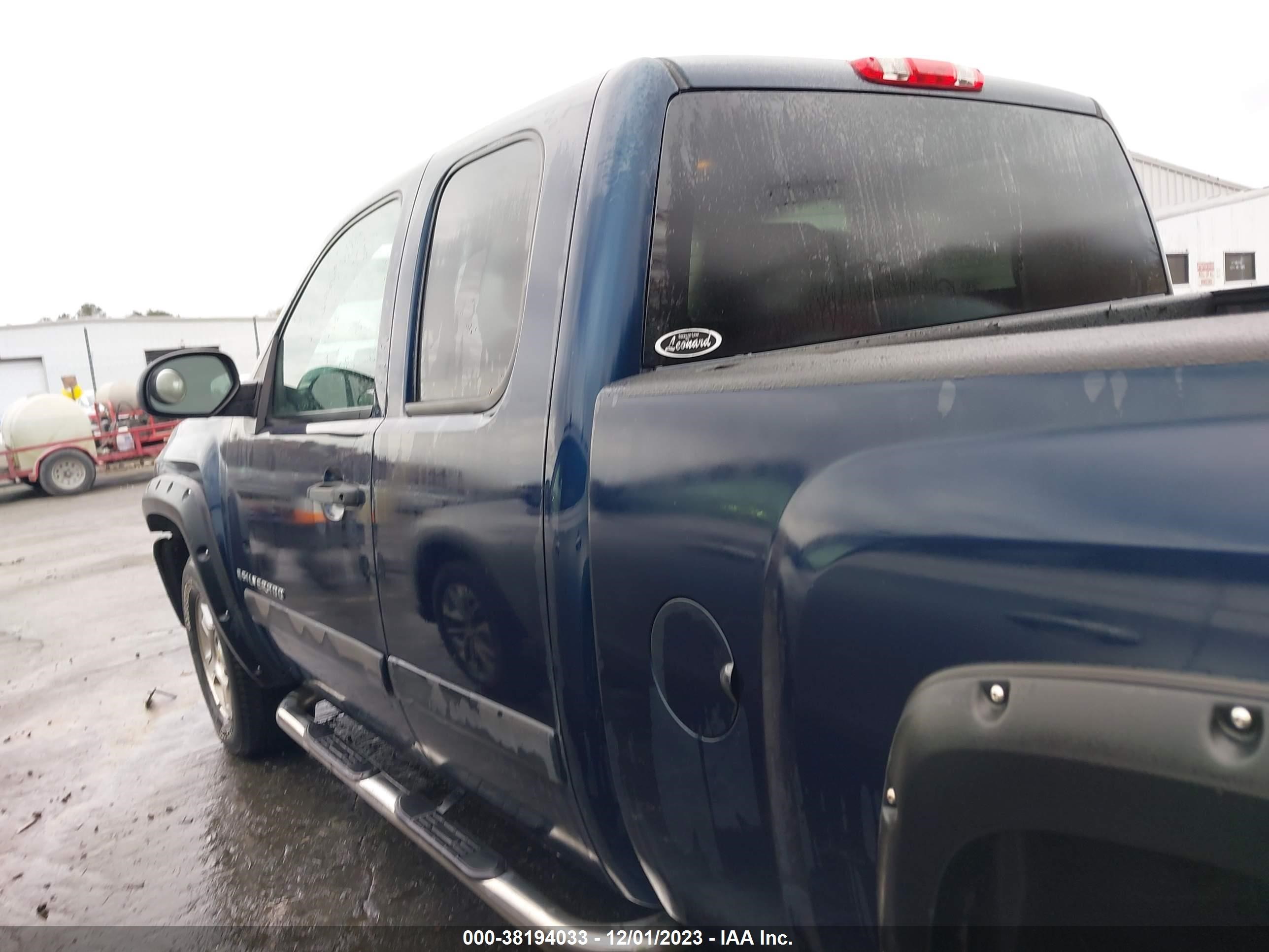 Photo 13 VIN: 2GCEK19J981307541 - CHEVROLET SILVERADO 