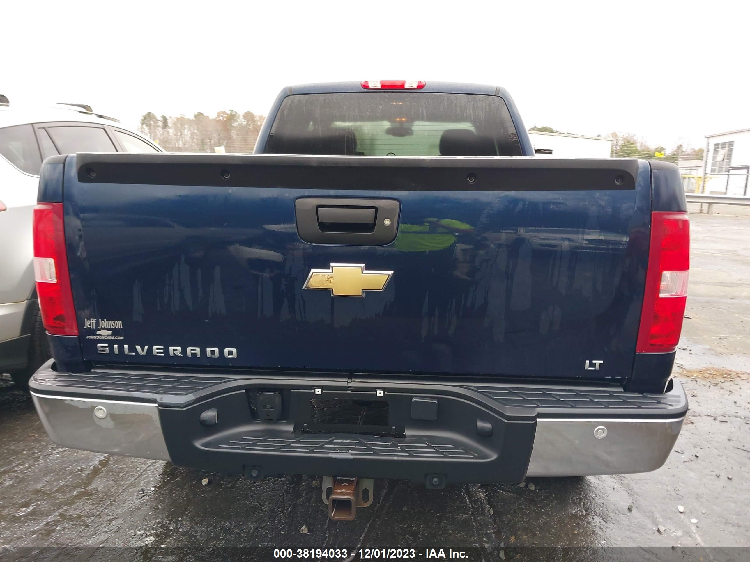 Photo 15 VIN: 2GCEK19J981307541 - CHEVROLET SILVERADO 