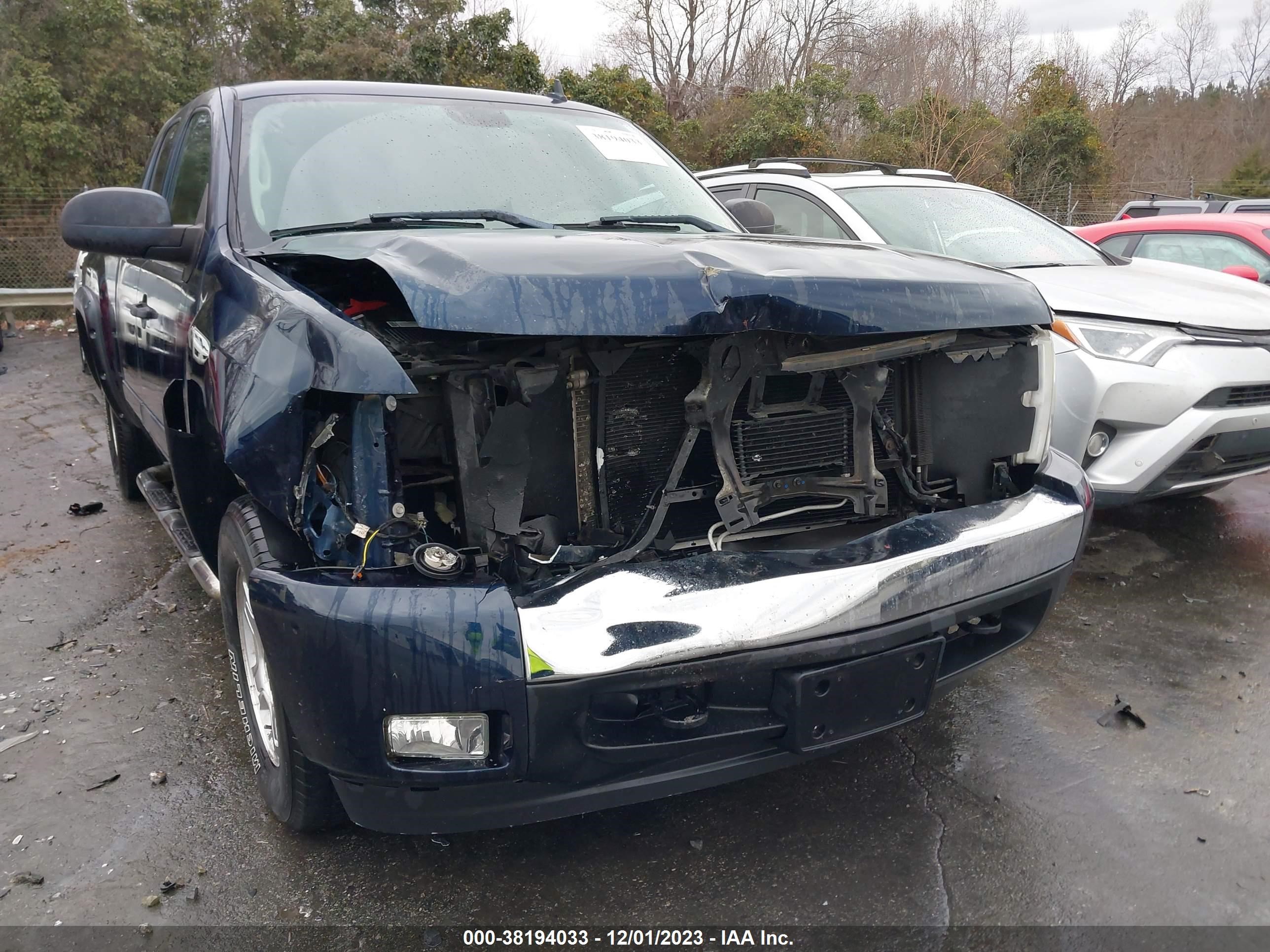 Photo 5 VIN: 2GCEK19J981307541 - CHEVROLET SILVERADO 