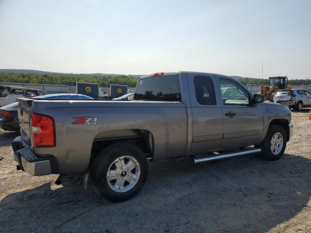 Photo 2 VIN: 2GCEK19JX81203401 - CHEVROLET SILVERADO 