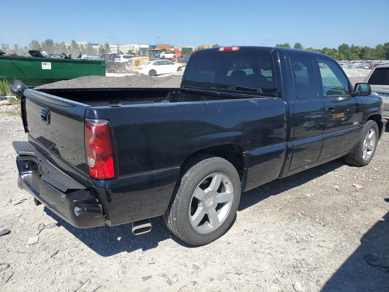 Photo 2 VIN: 2GCEK19N541152385 - CHEVROLET SILVERADO 