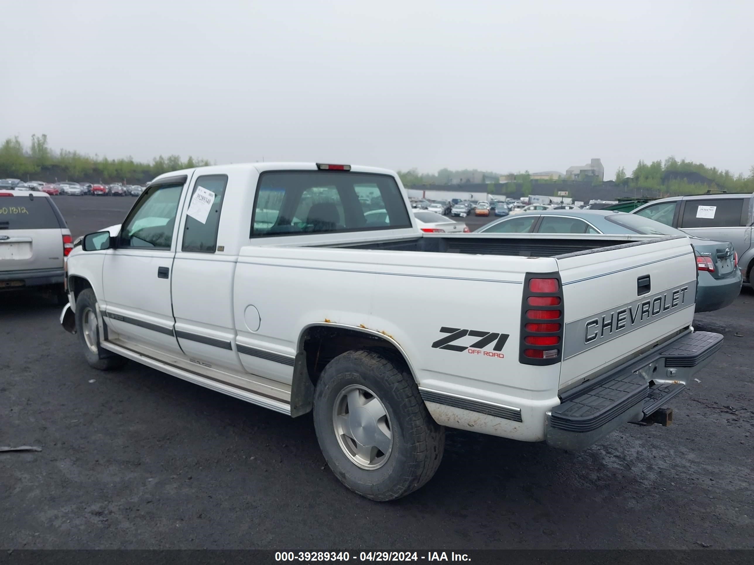 Photo 2 VIN: 2GCEK19R4T1212982 - CHEVROLET GMT-400 