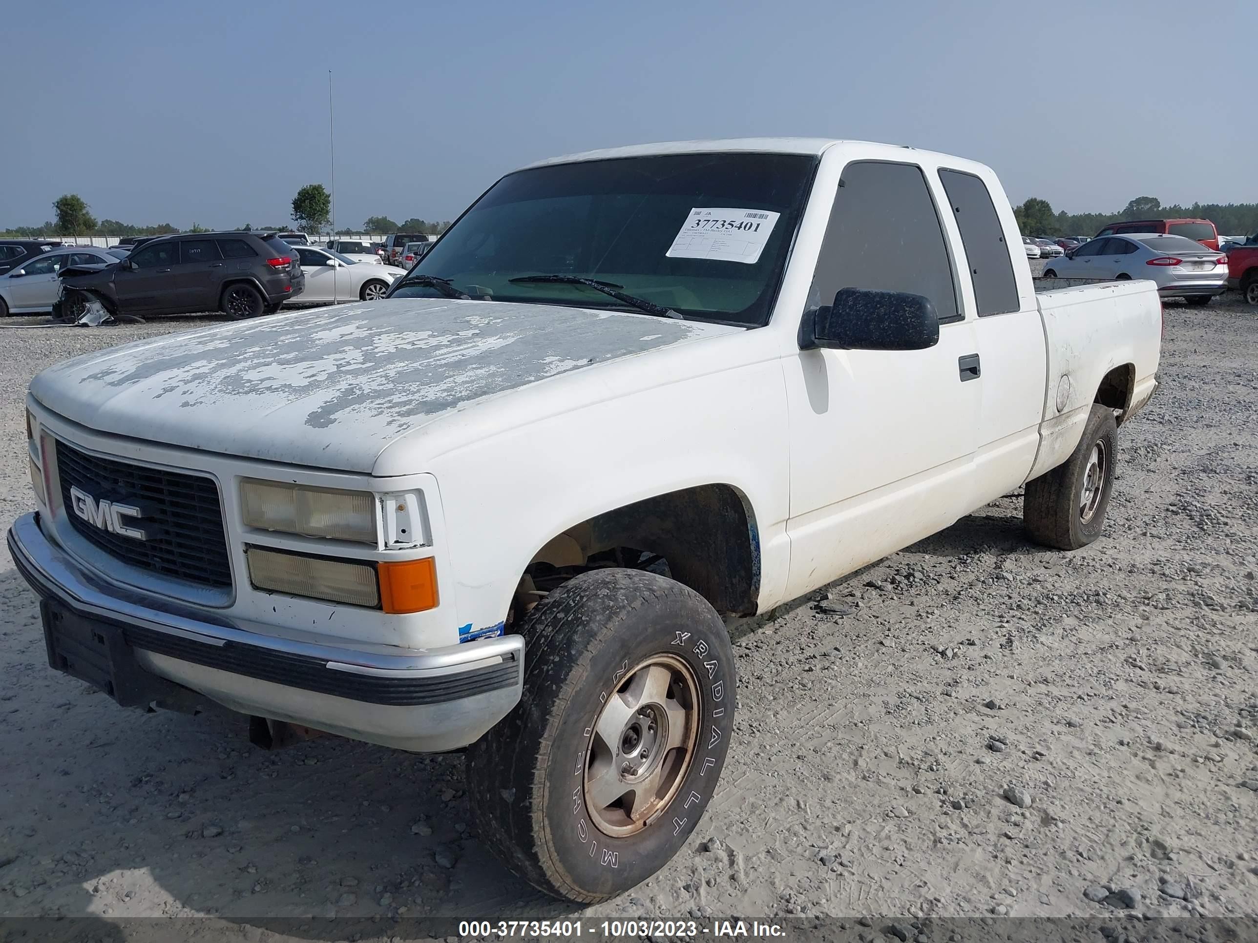 Photo 1 VIN: 2GCEK19R7V1100308 - CHEVROLET S-10 PICKUP 