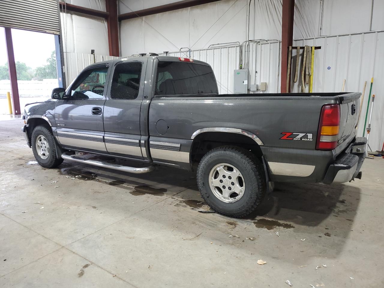 Photo 1 VIN: 2GCEK19T021133867 - CHEVROLET SILVERADO 