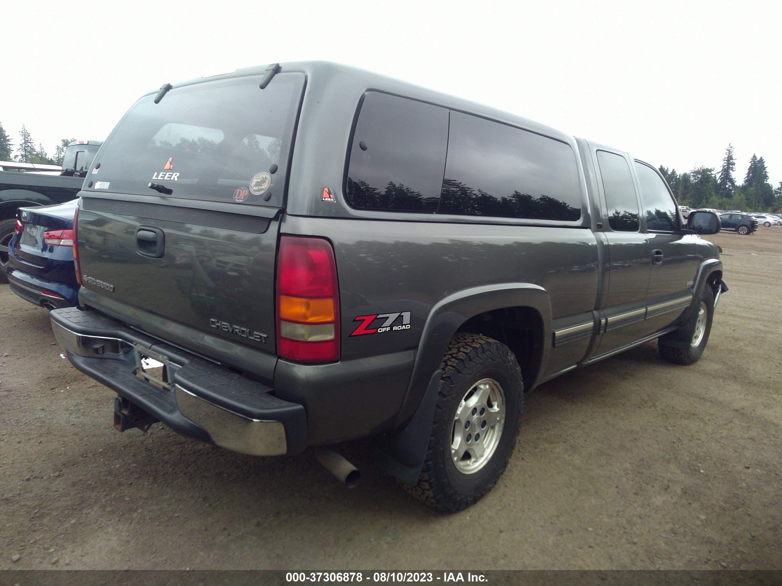 Photo 3 VIN: 2GCEK19T021322700 - CHEVROLET SILVERADO 