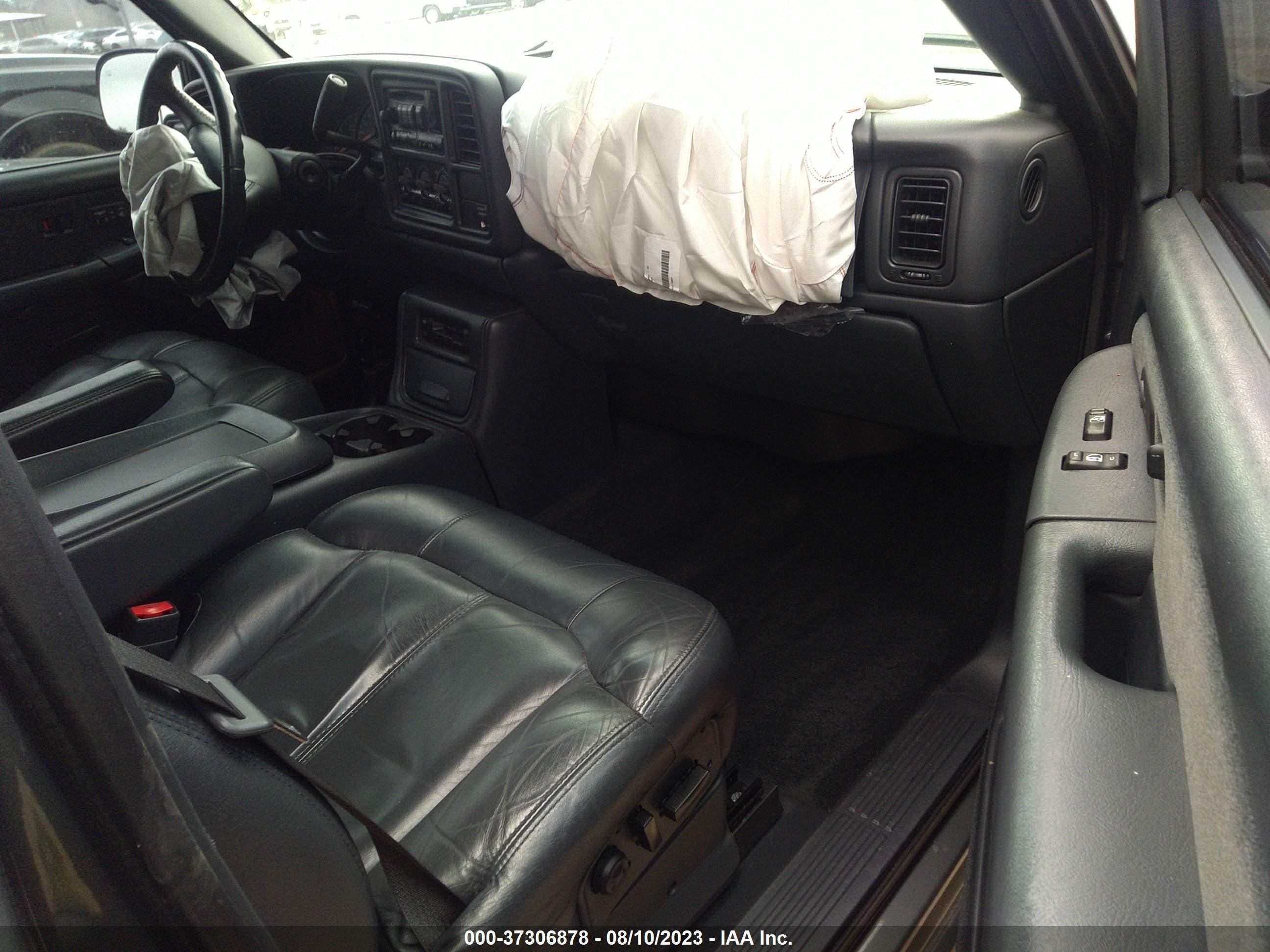 Photo 4 VIN: 2GCEK19T021322700 - CHEVROLET SILVERADO 