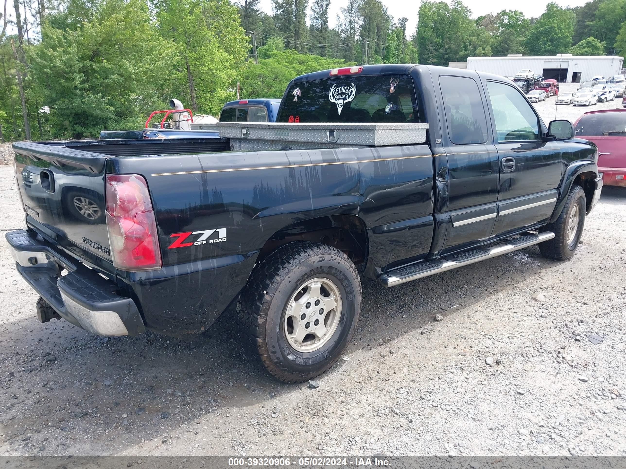 Photo 3 VIN: 2GCEK19T031183556 - CHEVROLET SILVERADO 