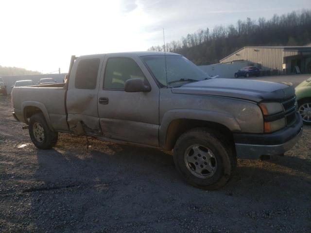 Photo 3 VIN: 2GCEK19T031244324 - CHEVROLET SILVERADO 