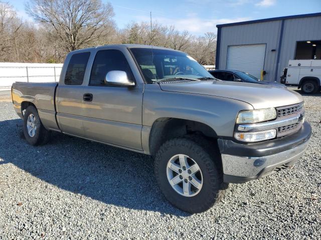 Photo 3 VIN: 2GCEK19T121195620 - CHEVROLET SILVERADO 