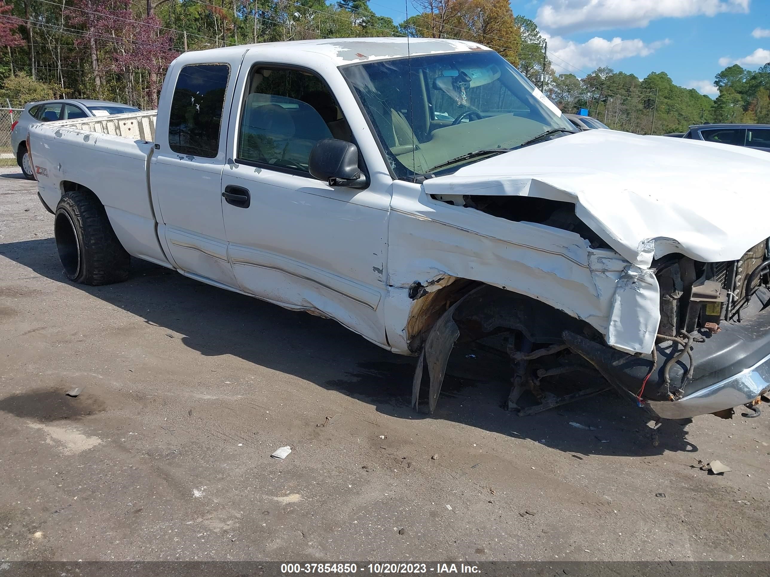 Photo 5 VIN: 2GCEK19T131255820 - CHEVROLET SILVERADO 