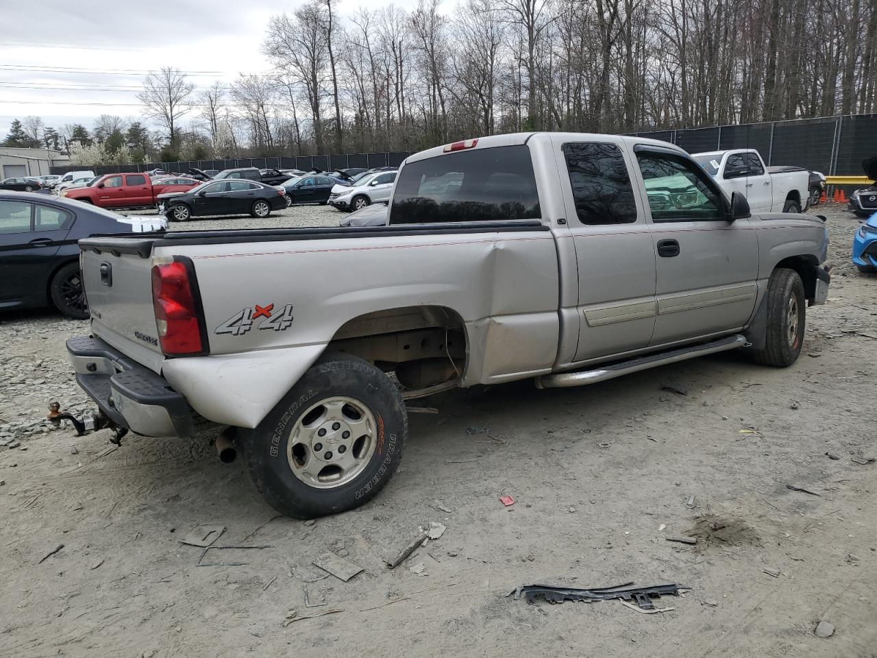 Photo 2 VIN: 2GCEK19T141197807 - CHEVROLET SILVERADO 