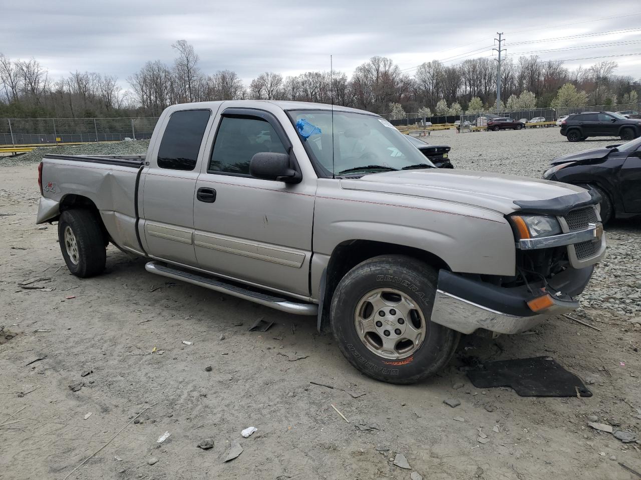 Photo 3 VIN: 2GCEK19T141197807 - CHEVROLET SILVERADO 