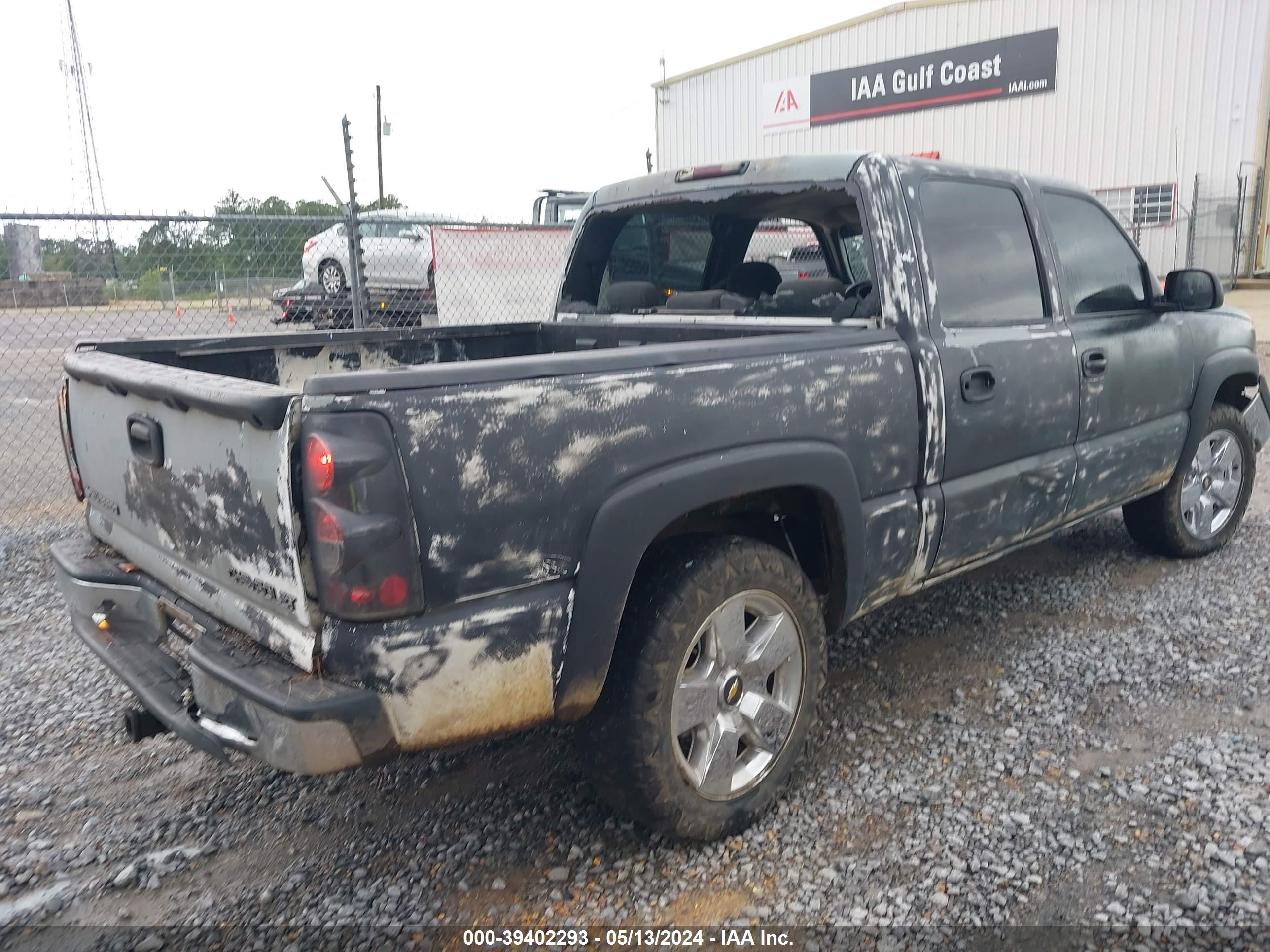 Photo 3 VIN: 2GCEK19T141212824 - CHEVROLET SILVERADO 