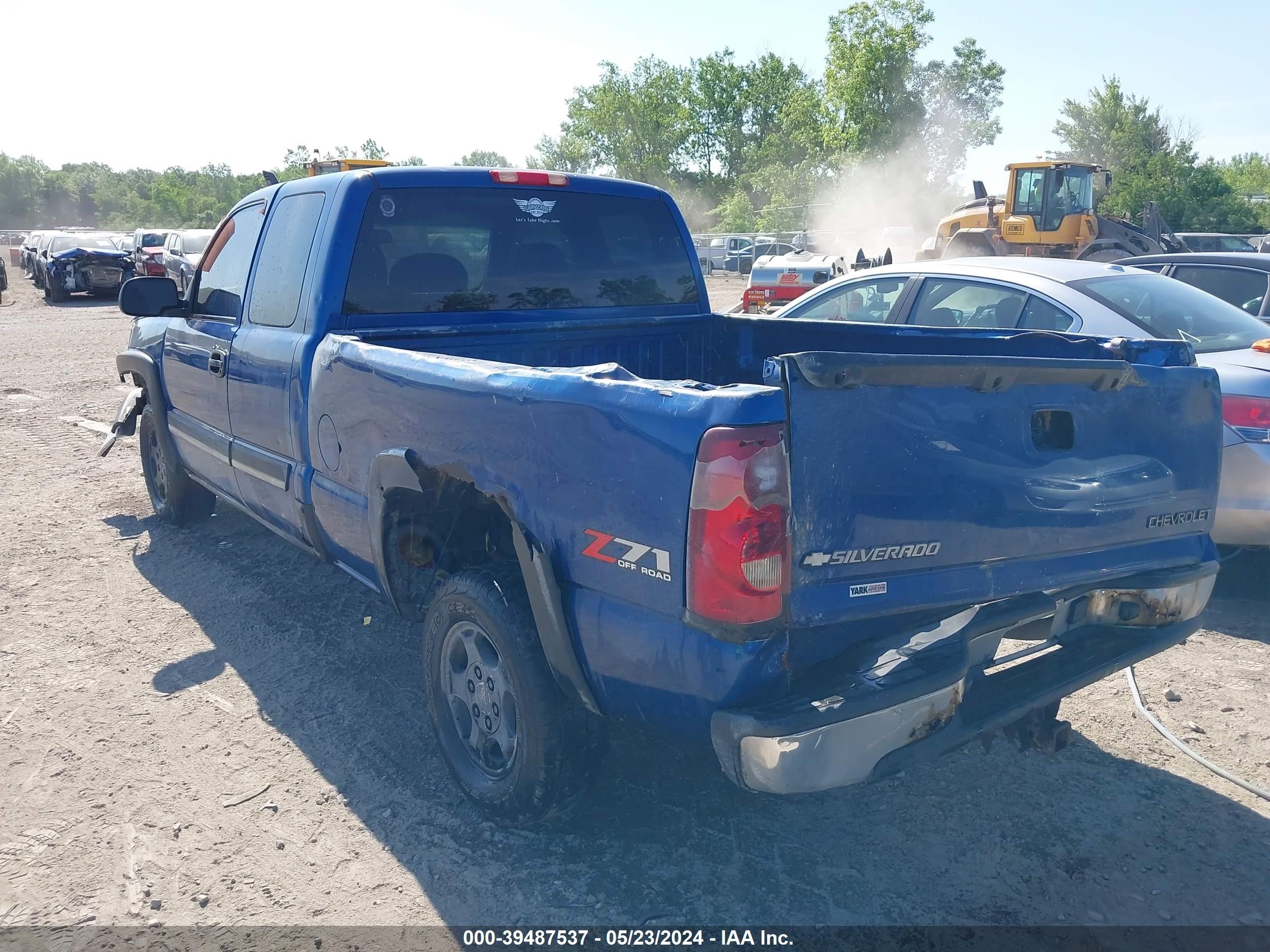 Photo 2 VIN: 2GCEK19T431390726 - CHEVROLET SILVERADO 