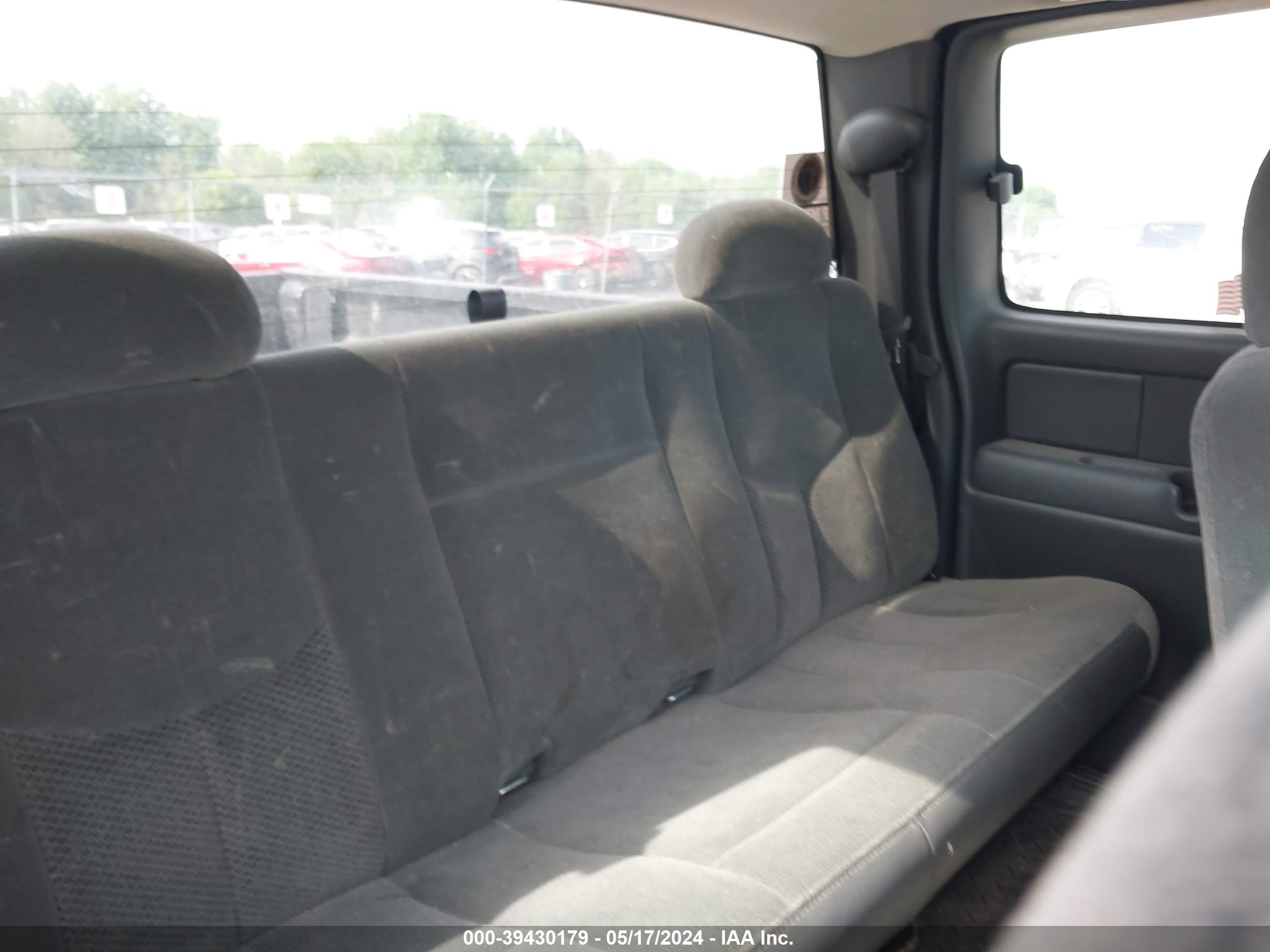 Photo 7 VIN: 2GCEK19T441139772 - CHEVROLET SILVERADO 