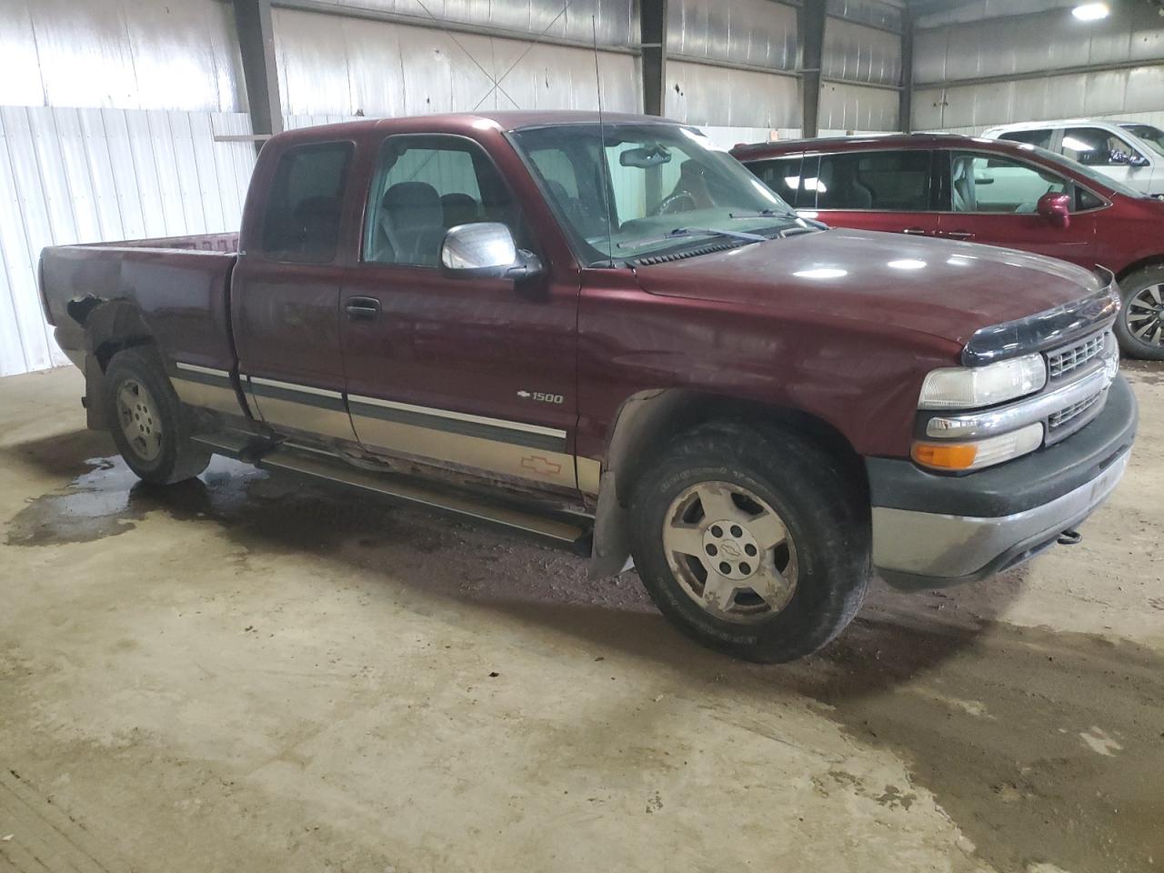 Photo 3 VIN: 2GCEK19T4Y1294215 - CHEVROLET SILVERADO 