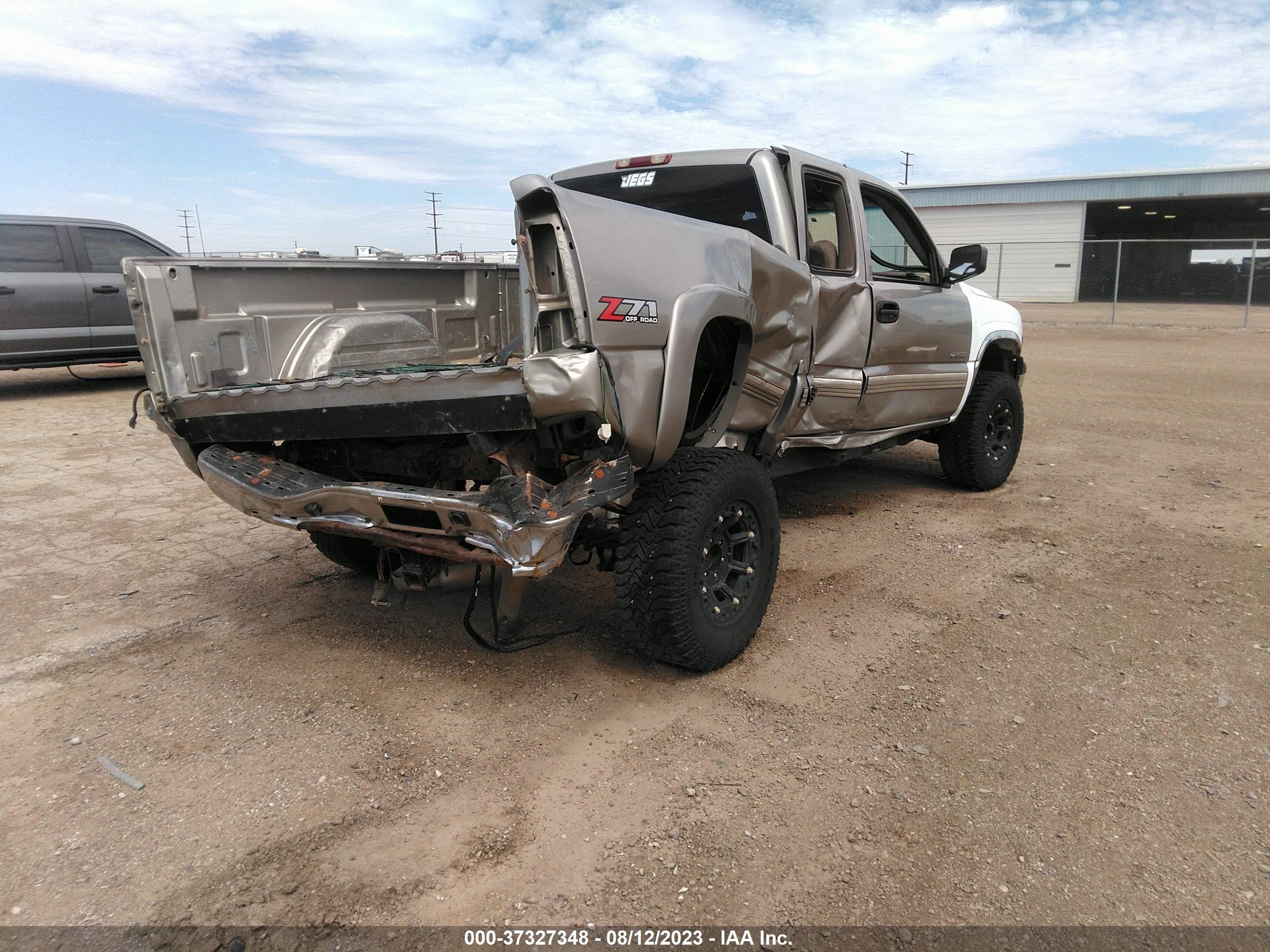 Photo 3 VIN: 2GCEK19T521266978 - CHEVROLET SILVERADO 