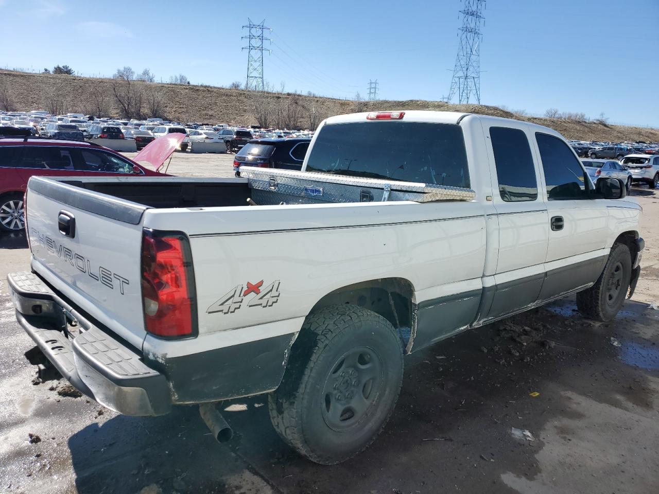 Photo 2 VIN: 2GCEK19T541379459 - CHEVROLET SILVERADO 