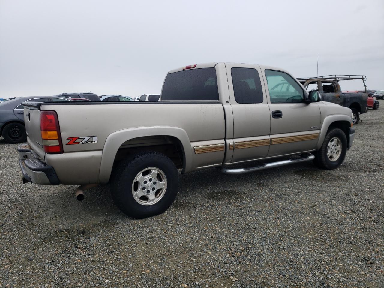 Photo 2 VIN: 2GCEK19T621255312 - CHEVROLET SILVERADO 