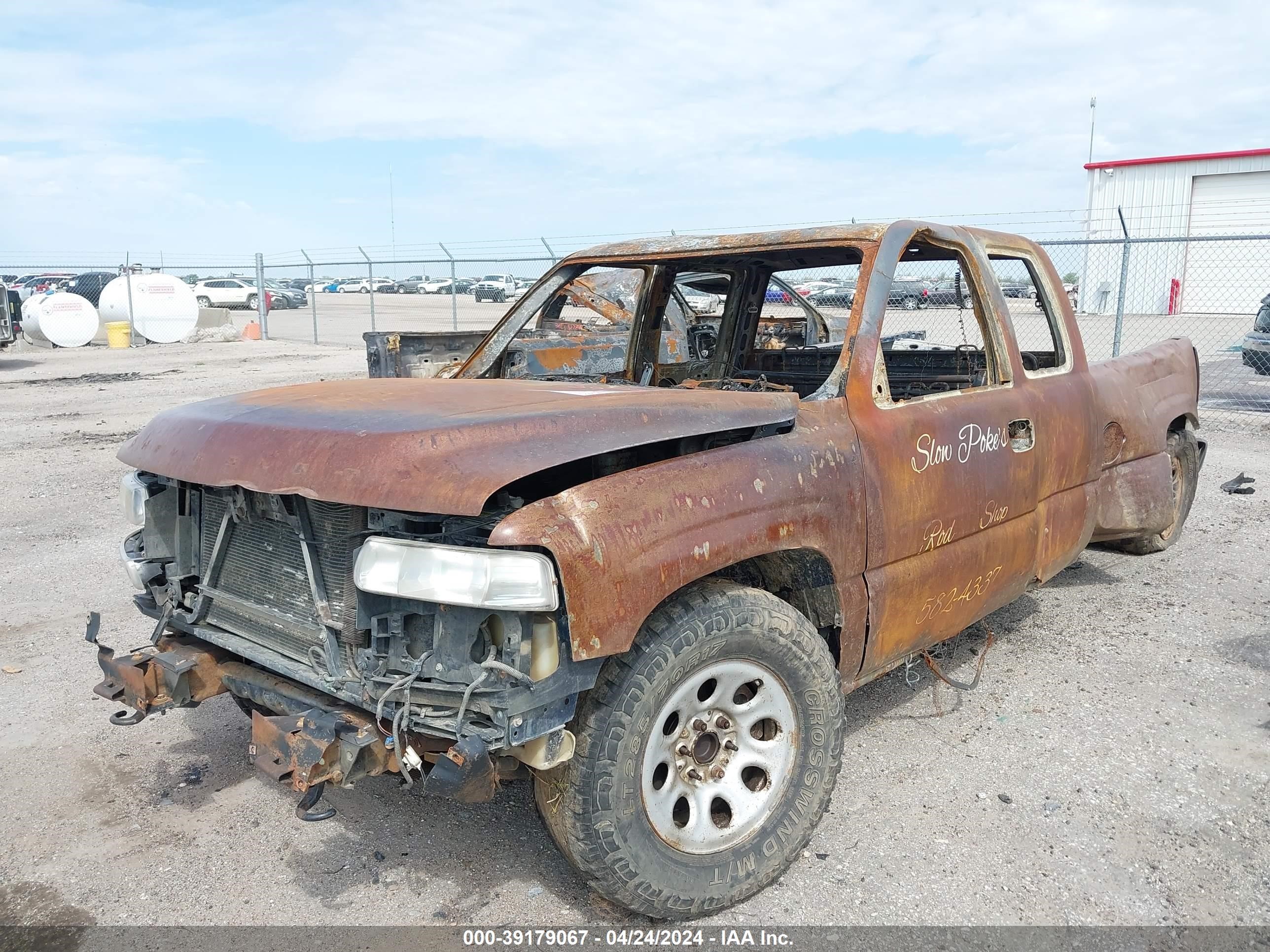 Photo 5 VIN: 2GCEK19T6Y1291316 - CHEVROLET SILVERADO 