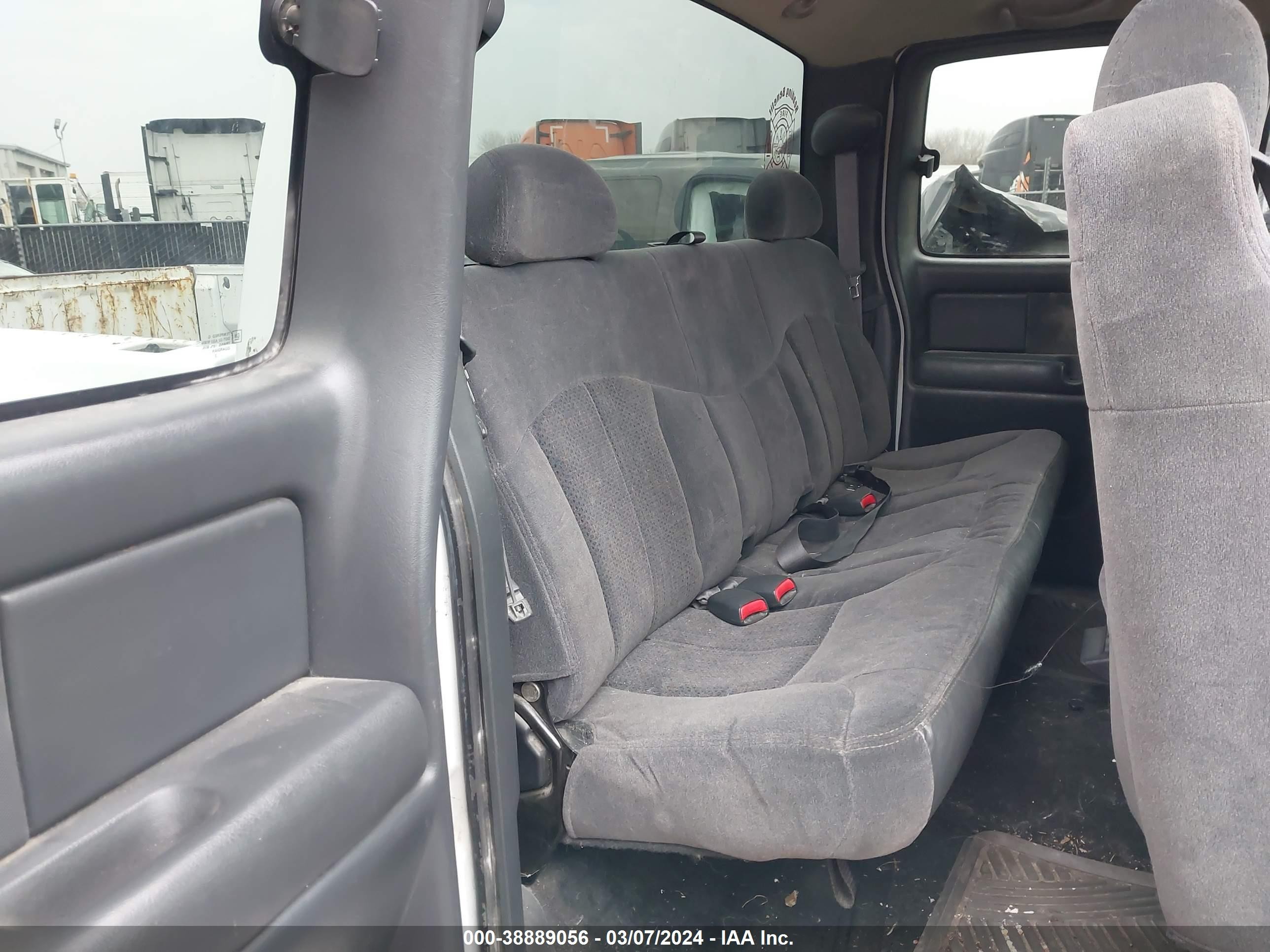 Photo 7 VIN: 2GCEK19T721378312 - CHEVROLET SILVERADO 