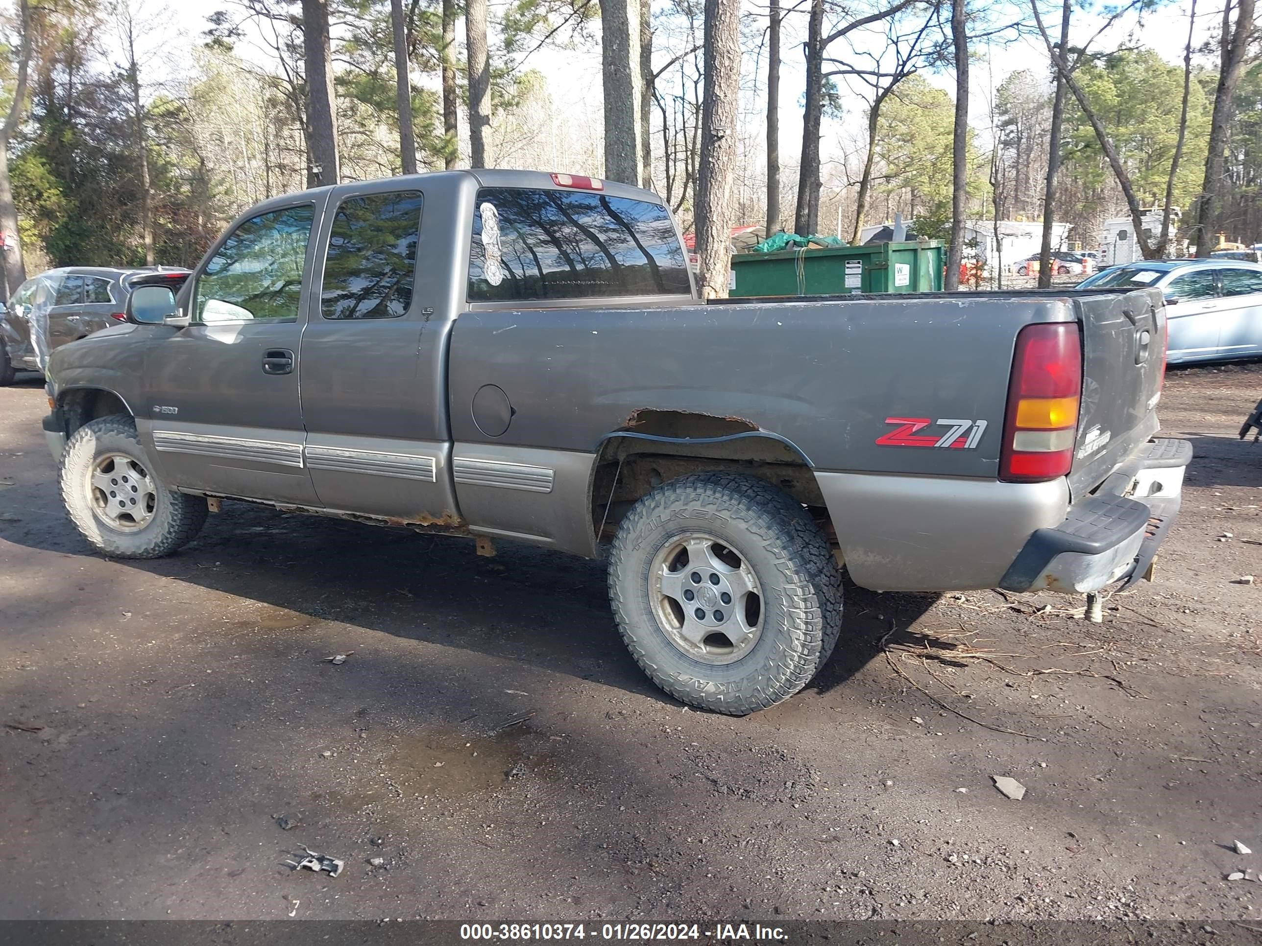 Photo 2 VIN: 2GCEK19T7X1108231 - CHEVROLET SILVERADO 