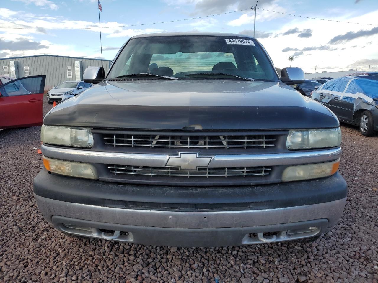 Photo 4 VIN: 2GCEK19T7X1248084 - CHEVROLET SILVERADO 