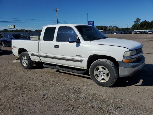 Photo 3 VIN: 2GCEK19T7Y1206936 - CHEVROLET SILVERADO 