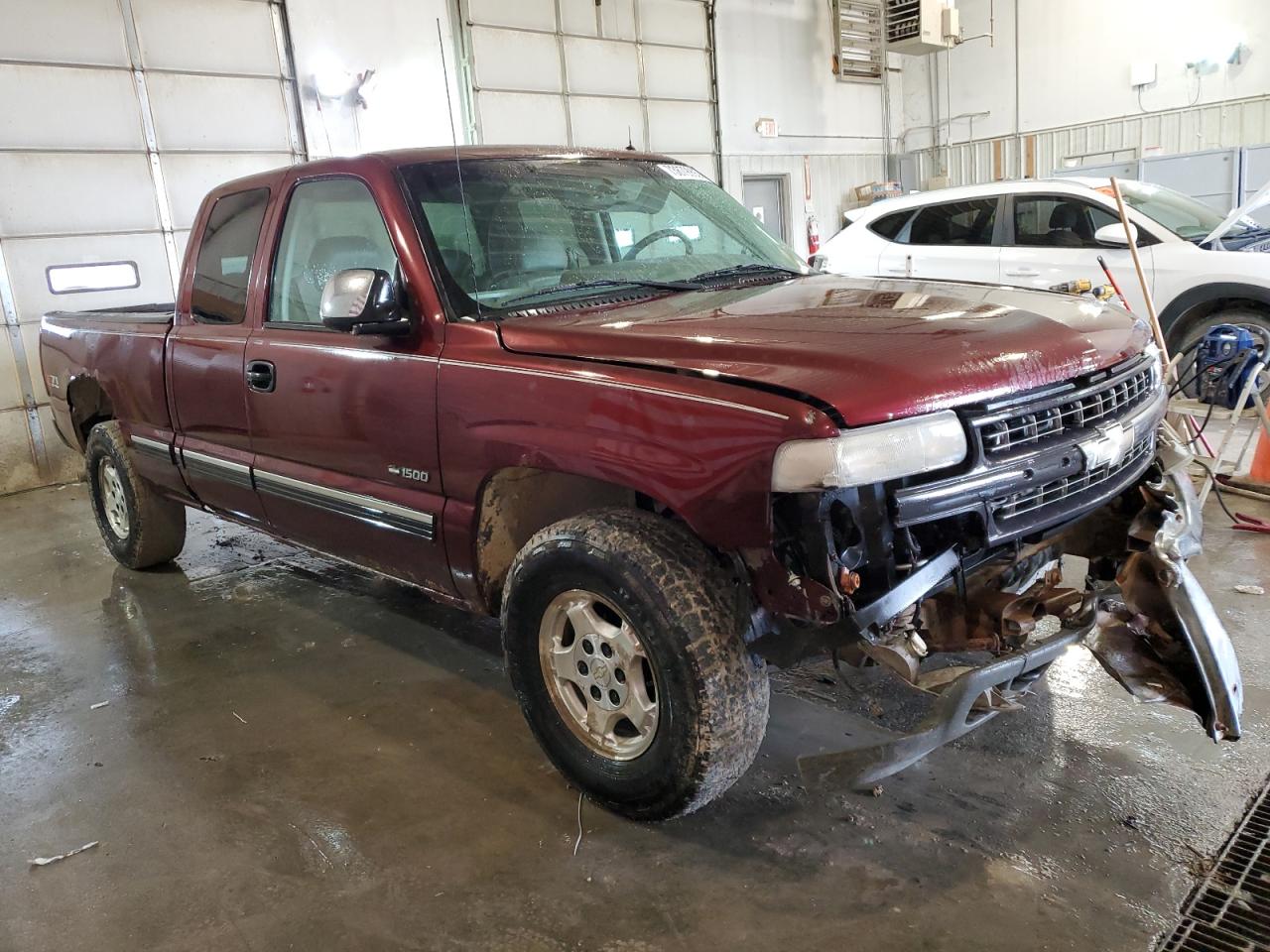 Photo 3 VIN: 2GCEK19T811341302 - CHEVROLET SILVERADO 