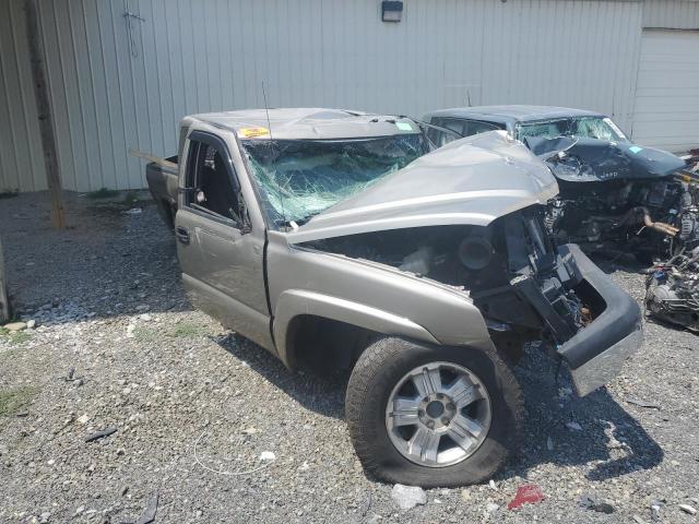 Photo 3 VIN: 2GCEK19T831357616 - CHEVROLET SILVERADO 