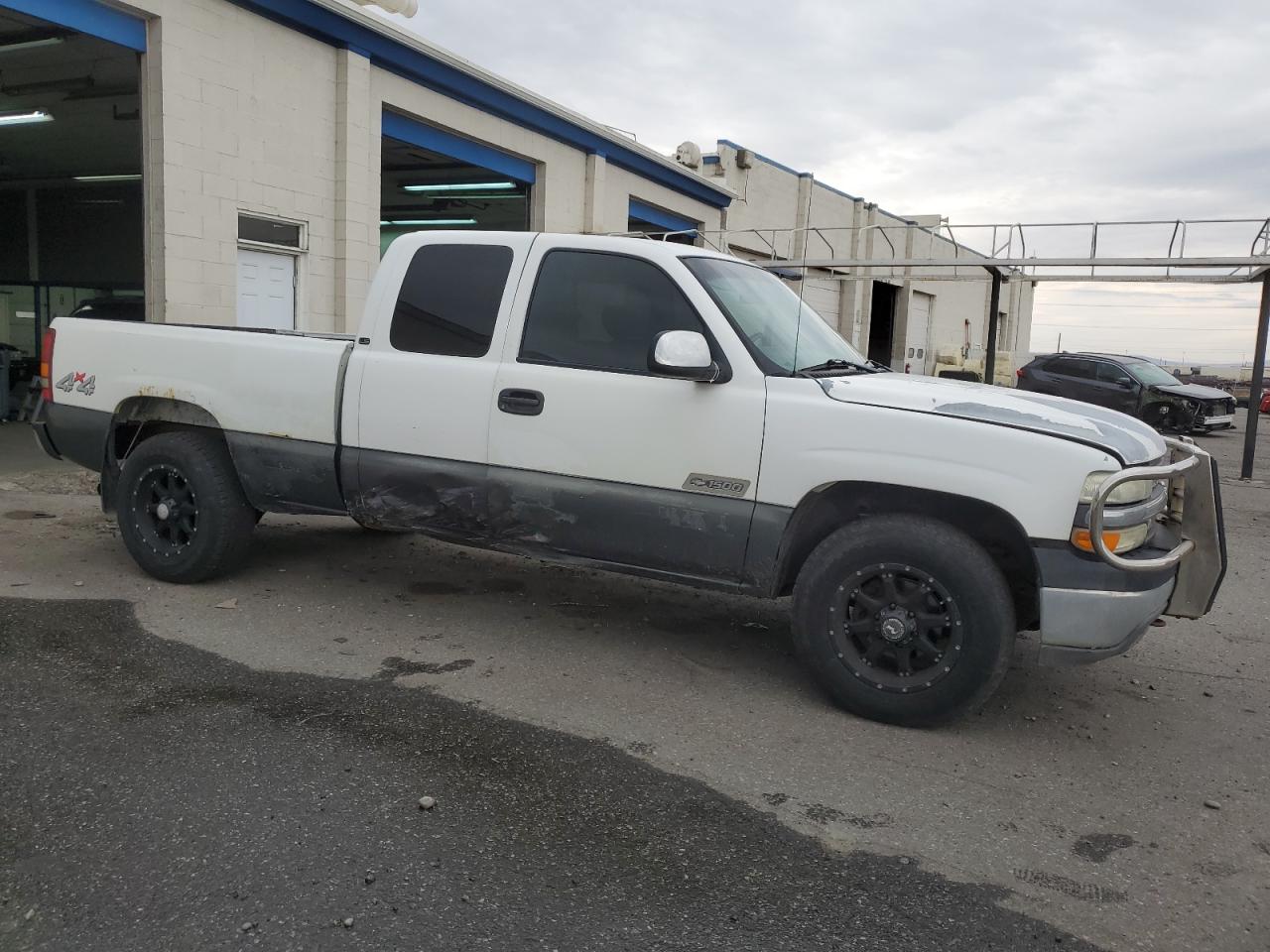 Photo 3 VIN: 2GCEK19T911253780 - CHEVROLET SILVERADO 