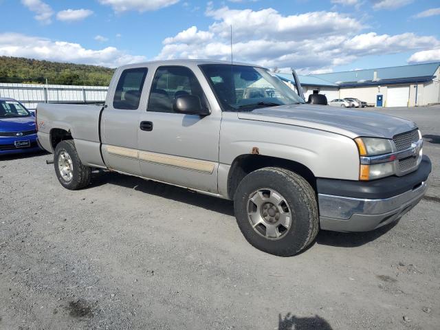 Photo 3 VIN: 2GCEK19T941168412 - CHEVROLET SILVERADO 