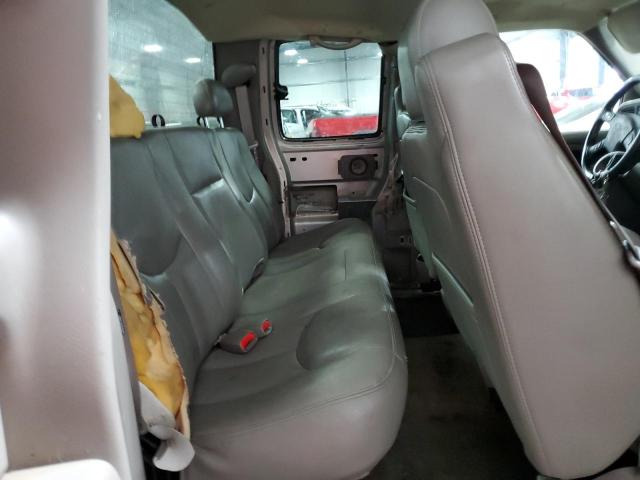 Photo 9 VIN: 2GCEK19T941173738 - CHEVROLET SILVERADO 