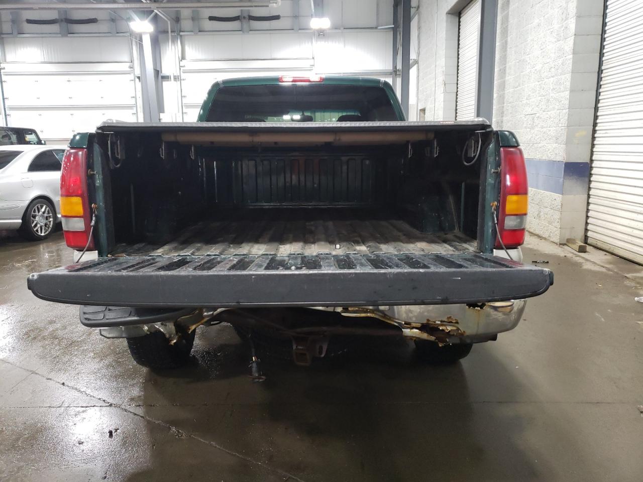 Photo 5 VIN: 2GCEK19TX11335548 - CHEVROLET SILVERADO 