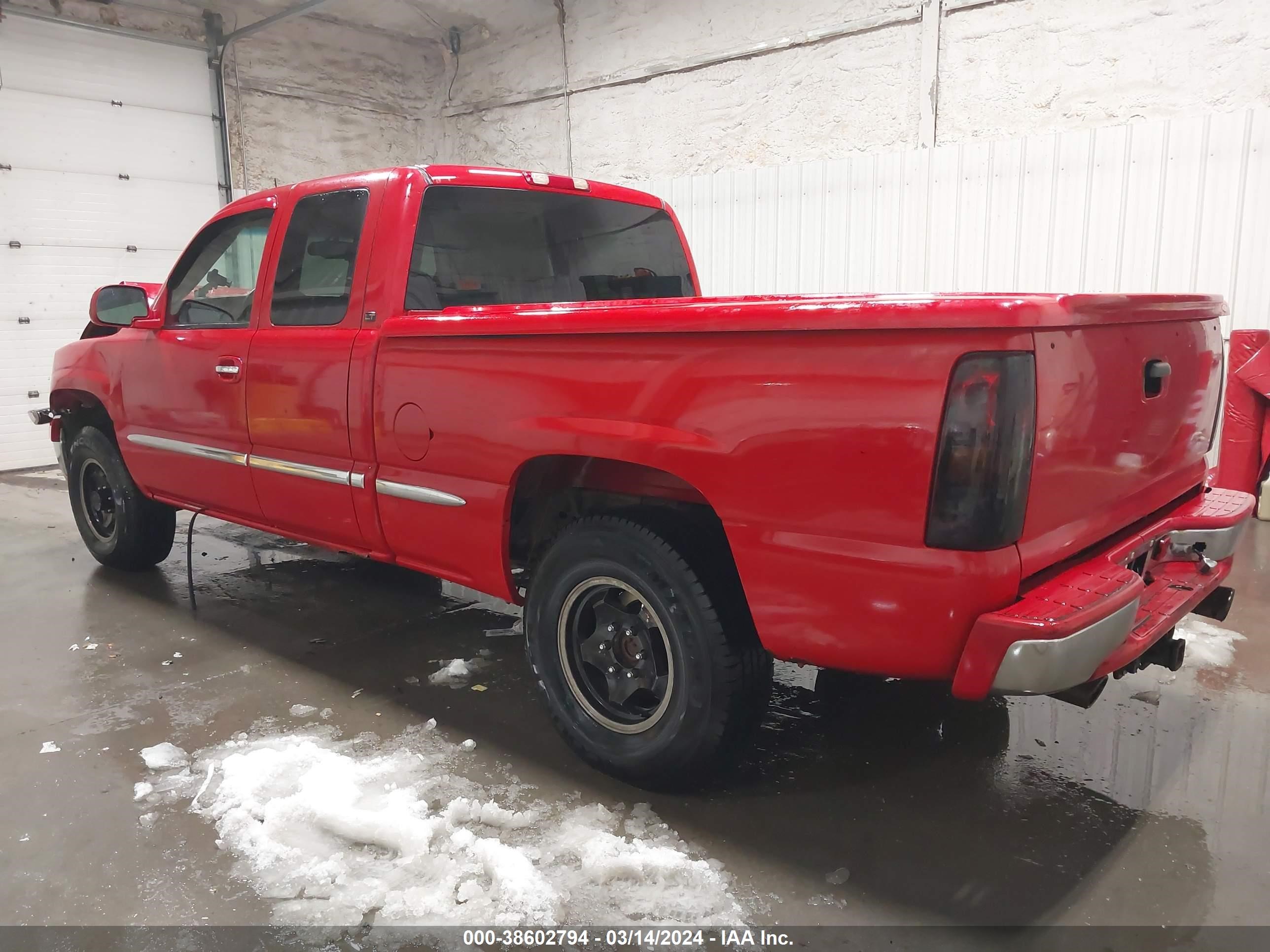 Photo 2 VIN: 2GCEK19TX21156802 - CHEVROLET SILVERADO 