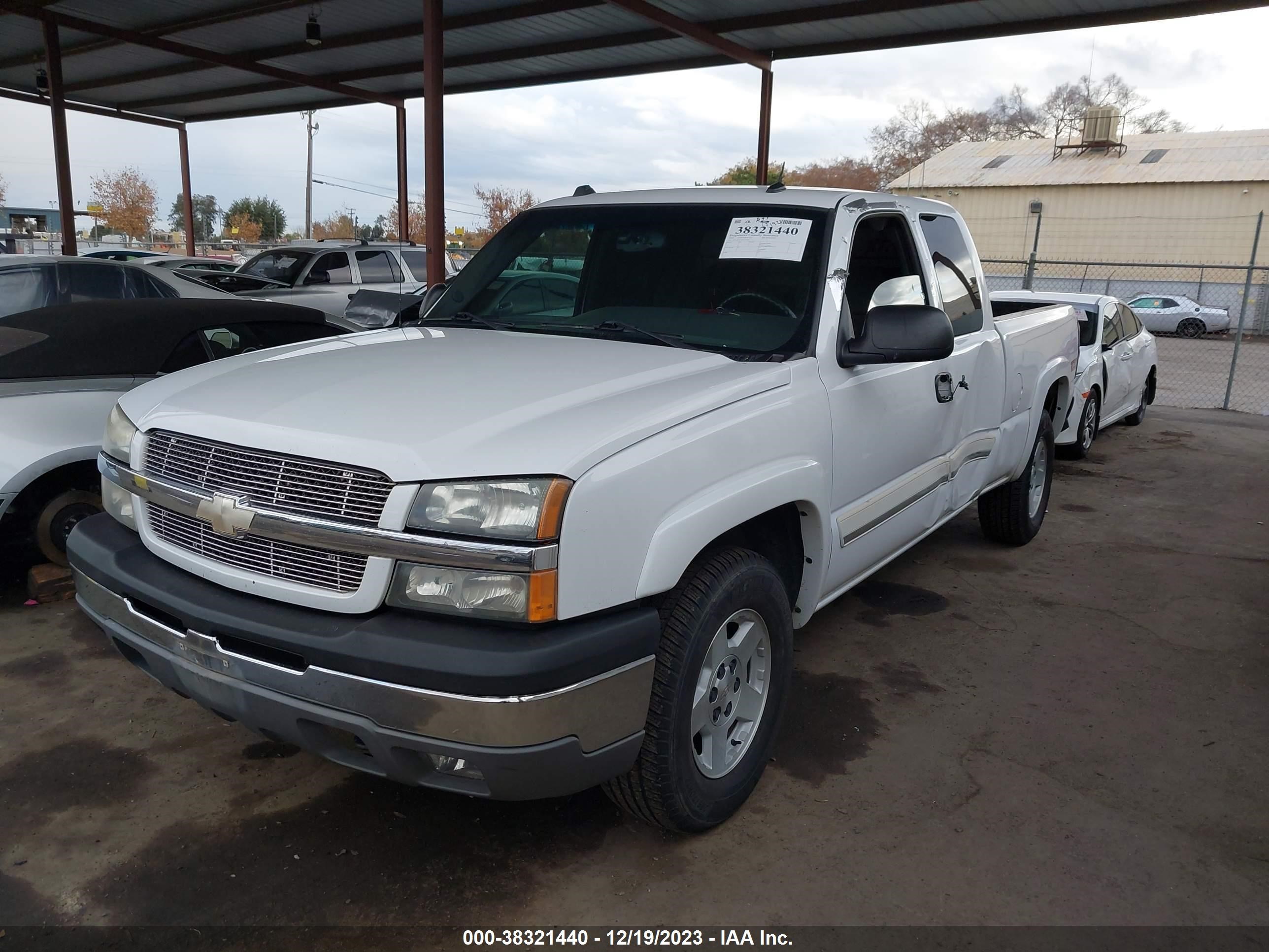 Photo 1 VIN: 2GCEK19TX41377898 - CHEVROLET SILVERADO 