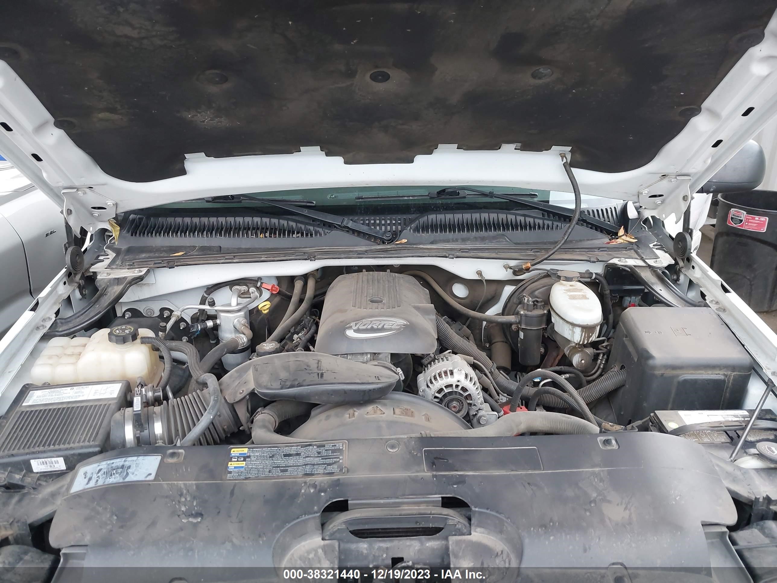 Photo 9 VIN: 2GCEK19TX41377898 - CHEVROLET SILVERADO 