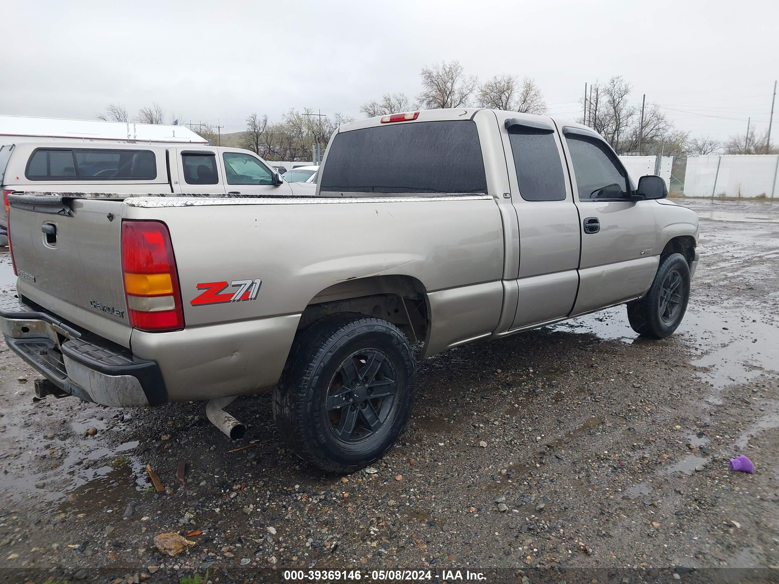 Photo 3 VIN: 2GCEK19TXX1282438 - CHEVROLET SILVERADO 