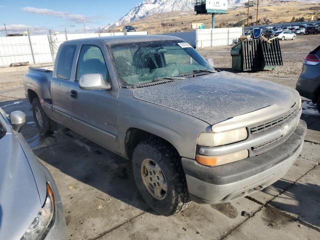 Photo 3 VIN: 2GCEK19TXY1109097 - CHEVROLET SILVERADO 