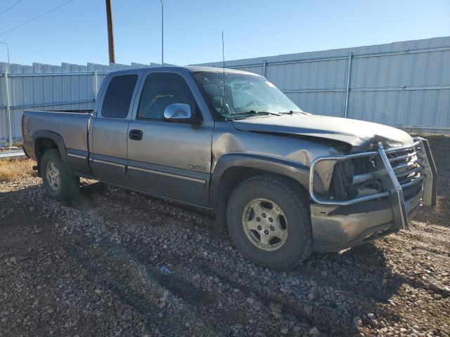 Photo 3 VIN: 2GCEK19TXY1274308 - CHEVROLET SILVERADO 